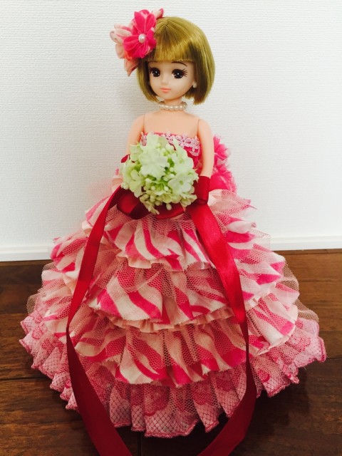 ハンカチでリカちゃんドレス