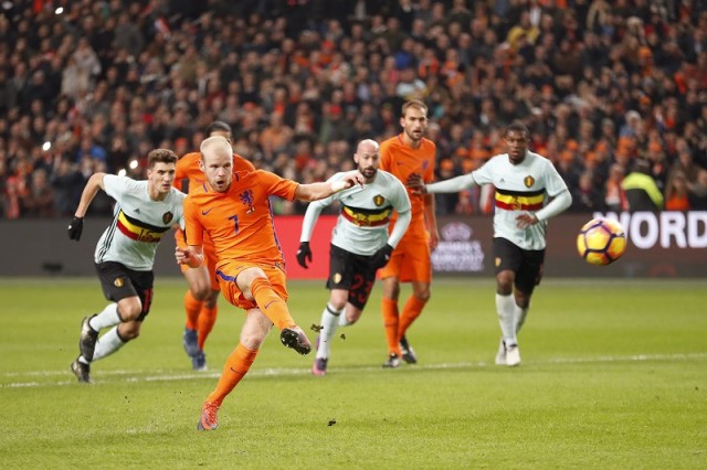 計5人が負傷、オランダ対ベルギーはドロー決着…アザール兄弟が初共演