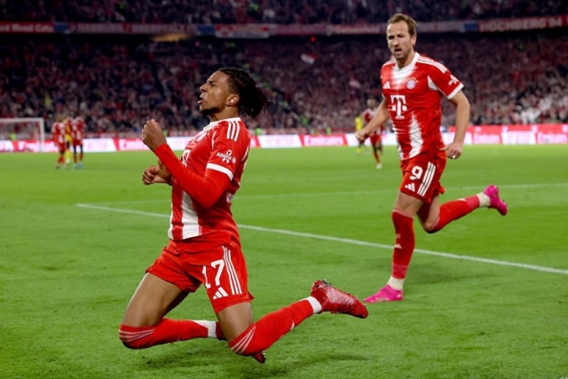 今季初の“デア・クラシカー”は首位バイエルンが制す！ 2位ドルトムント