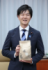 農水官僚出身の鈴木憲和農相は1982年生まれの43歳、衆院当選5回