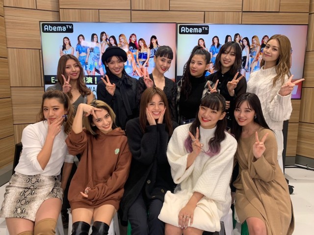 E Girls 理想のクリスマスデートを語る 鷲尾伶菜 家でゲームとかどうですか Mixiニュース