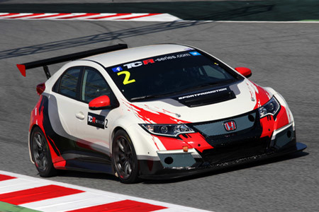 新ツーリングカーレース『TCRシリーズ』開幕戦マレーシアに17台5車種集まる