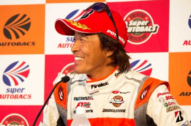 高木真一 メカニックの素早い作業と小林の集中力が勝因 Mixiニュース 高木真一 メカニックの素早い作業と小林の集中力が勝因 Mixiニュース