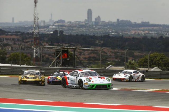 2020年キャラミ9時間 GPXレーシングの12号車ポルシェ911 GT3 R