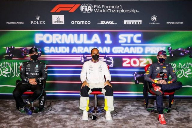 2021年F1第21サウジアラビアGP予選後会見 PPルイス・ハミルトン(メルセデス)、2番手バルテリ・ボッタス(メルセデス)、3番手マックス・フェルスタッペン(レッドブル・ホンダ)