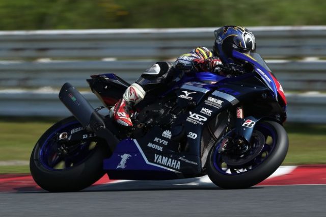 中須賀克行(YAMAHA FACTORY RACING TEAM)/2022全日本ロード第3戦オートポリス2&4 JSB1000