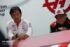 ガレージから走行を見守るTGRハースF1チームの小松礼雄代表（写真左）と、トヨタ自動車会長の豊田章男会長（写真右）
