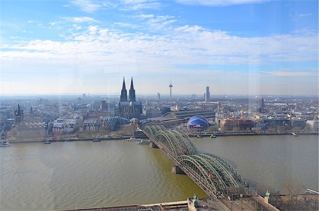 ケルンに行ったら「ケルン・トライアングル・パノラマ」に登って絶景を楽しもう！