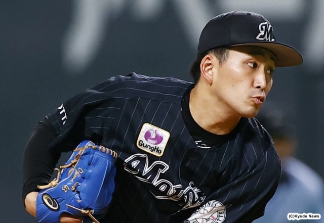 ロッテ・小島和哉 (C)Kyodo News