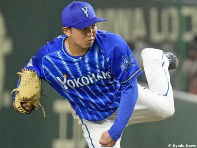 DeNA・東克樹 (C) Kyodo News