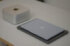 今回の検証で並んだ3台。左からM4 Max Mac Studio（比較機）、M5 MacBook Air（右上）、M5 Max MacBook Pro（レビュー機／右下）