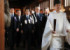 秋季例大祭に合わせて靖国神社に参拝する自民党の古屋圭司選対委員長（前列左から３人目）ら超党派の「みんなで靖国神社に参拝する国会議員の会」メンバー＝１７日午前、東京都千代田区