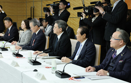 ϫȤΰո򴹤ǡԼȯʹϢĹʺ飳ܡˡϢ˧ͧҲĹƱܡˤᣲ塢괱š