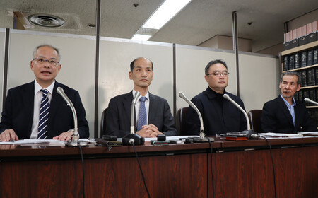 ƿ٤βꡢˡĲ˽ФոˤĤƵԲ񸫤ǷĻر綵ʺüˤᣲĶ