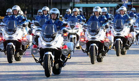 �ٻ�ģ��ǯƬ�����ư�����ǹԿʤ�����̵�ư�������Х���ˡ᣹������������Կ��ɶ���������ܳ��񳨲����