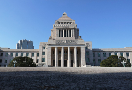 国会議事堂=13日、東京都千代田区