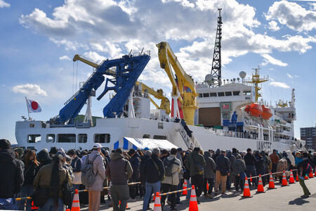 ���θ��泫ȯ�����θ������֤ߤ餤�פ����򤷡��Ǹ�ΰ��̸����ǽ����Ԥ��򤹤������θ��ؼԤ�ᣲ������塢��������ܲ�Ԥβ��ܲ쿷����Ƭ