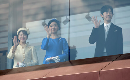 ŷ���Ų��Σ����Ф���������ˤ����̻���ǡ���򿶤���ŷ�ġ��Ĺ�ξ�Ų���Ĺ�����Ҥ��ޡ����ĵܲȤμ����»Ҥ��ޤ�Ĺ��ͪ�Τ��ޡᣲ�����������ĵ�