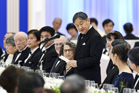 ���ܹ�ݾޤ�ͼ����Ǵ��դΤ������Ĥ򤵤��ŷ���Ų��ᣱ������塢����Թ������ɽ���ơ�