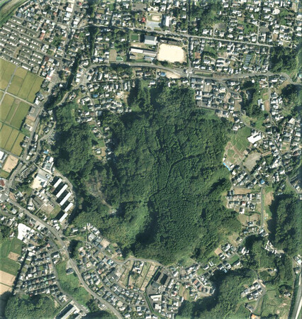 文化審議会が史跡への新指定を答申した出水城跡の全景(鹿児島県出水市提供)