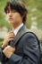 『Oggi』11月号誌面に登場する佐野晶哉（Aぇ! group）