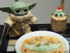 「STAR WARS CAFE : Galactic Diner」のメニュー「＜グローグー＞CUTEST IN THE GALAXYシチュー」と「＜グローグー＞ミルクティー」（グローグーは私物） （C）ORICON NewS inc.