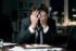 高給を得ながら不安にさいなまれるエリートの姿は資本主義社会の極地と言えそうだ（画像／Adobe Stock）