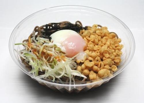 “俺の”監修のそば＆おにぎり、サークルKサンクスとのタイアップ新作。