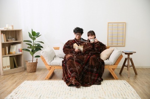 リア充用のカップルで着る毛布