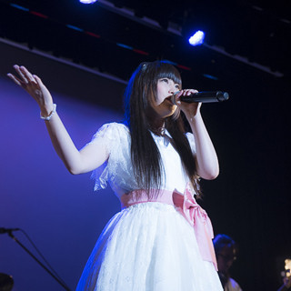 【レポート】声優・村川梨衣、「Rietion Session LIVE PARTY!!」でアルバム制作を発表 - ファンから「りえしょんレインボー」のサプライズも