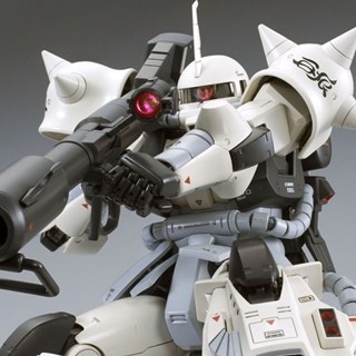 機動戦士ガンダム』白狼シン・マツナガの高機動型ザクIIカスタムが立体